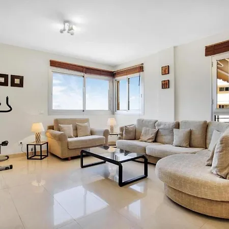 Lägenhet Captivating 1-bed In Adeje