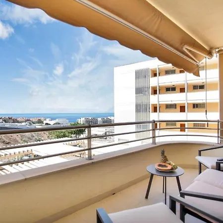 Captivating 1-bed In Adeje Costa Adeje (Tenerife)